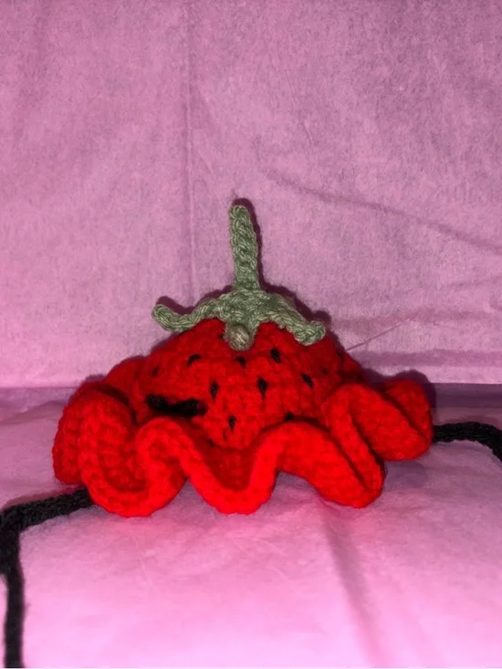 Handmade Strawberry Ruffle Hat - Small Pets - Picture 2 of 2